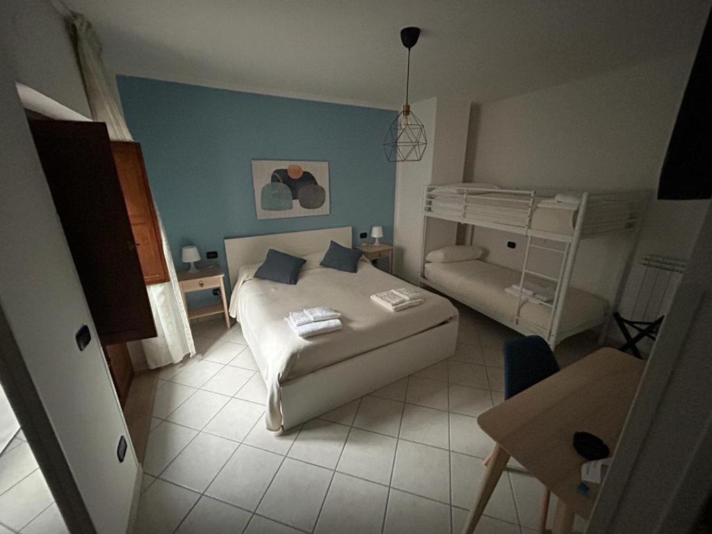 B&B Casa Letizia Trentinara ภายนอก รูปภาพ